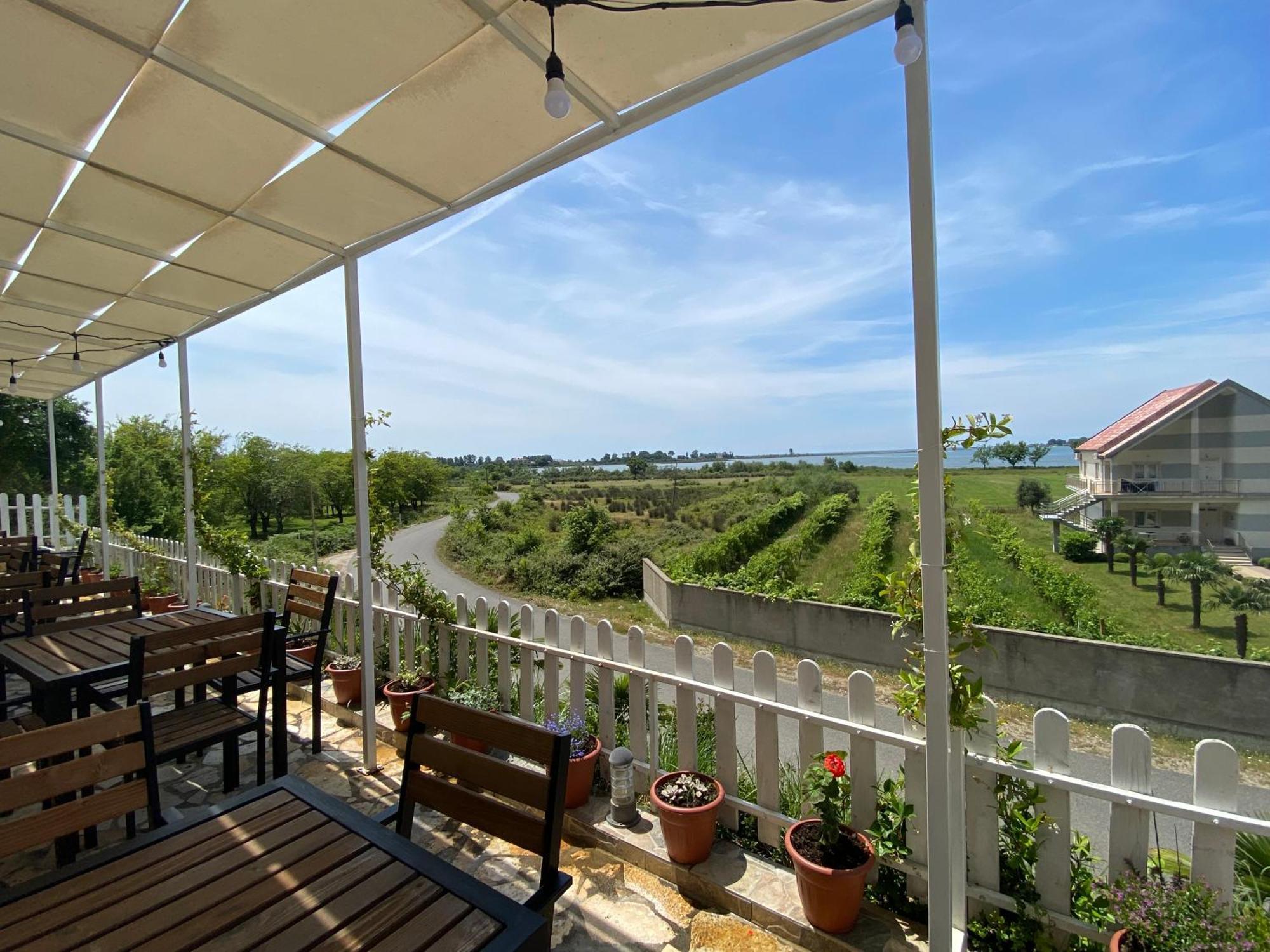 Vila Horizont Baks-Rrjoll Esterno foto