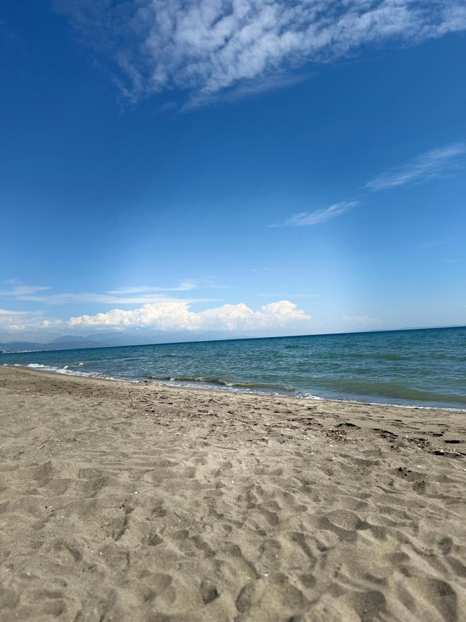 Vila Horizont Baks-Rrjoll Esterno foto